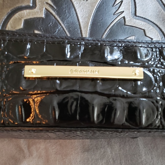 Brahmin Embossed Duxbury Black and Taupe Purse - Picture 6 of 8